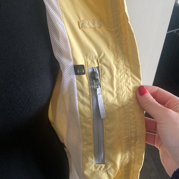 Columbia Omni-Tech Small Waterproof Hooded Yellow & White Zip Up Jacket Coat - Picture 7 of 16
